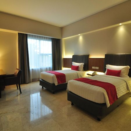 Demelia Hotel 马卡萨 外观 照片