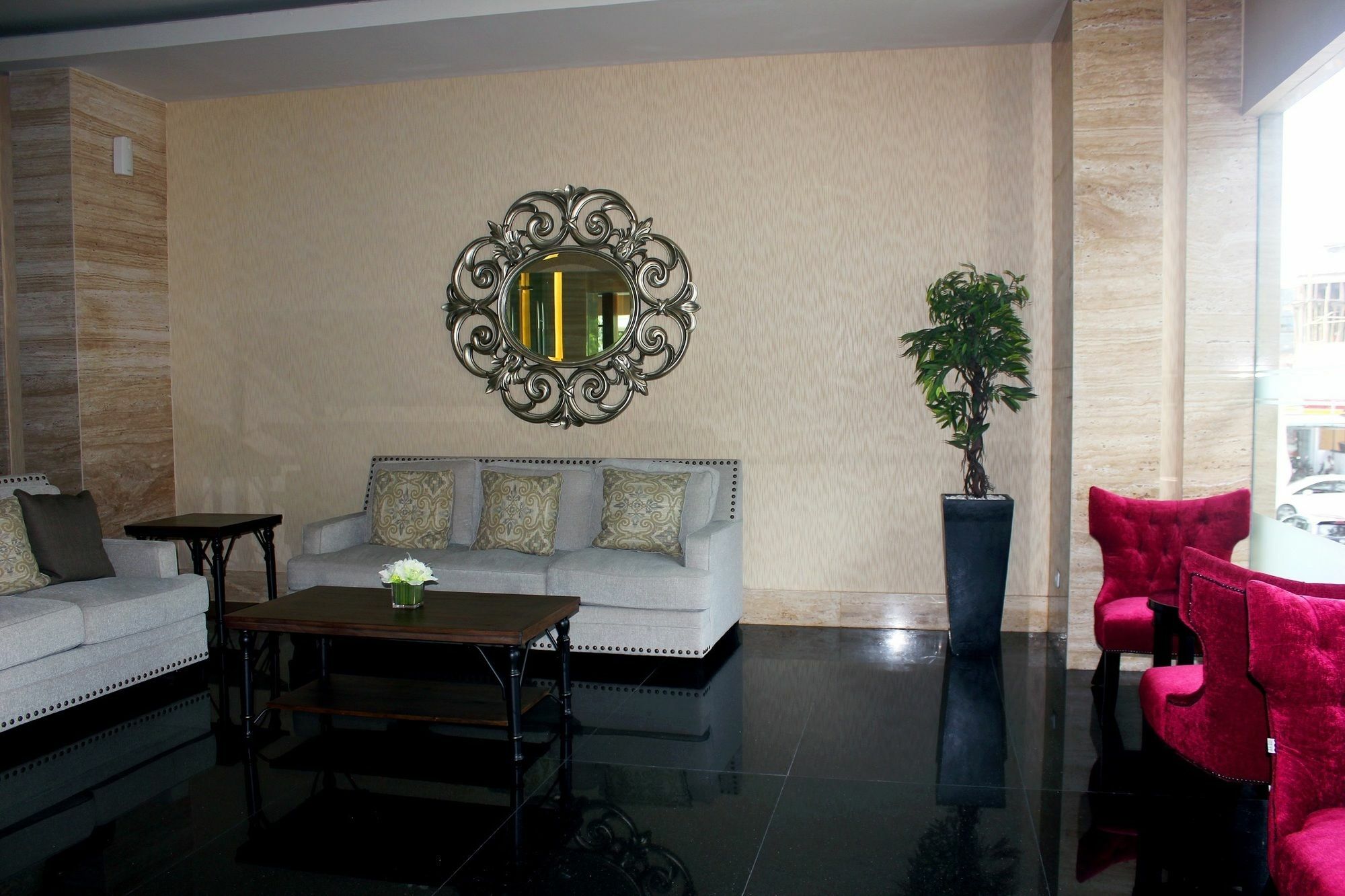 Demelia Hotel 马卡萨 外观 照片
